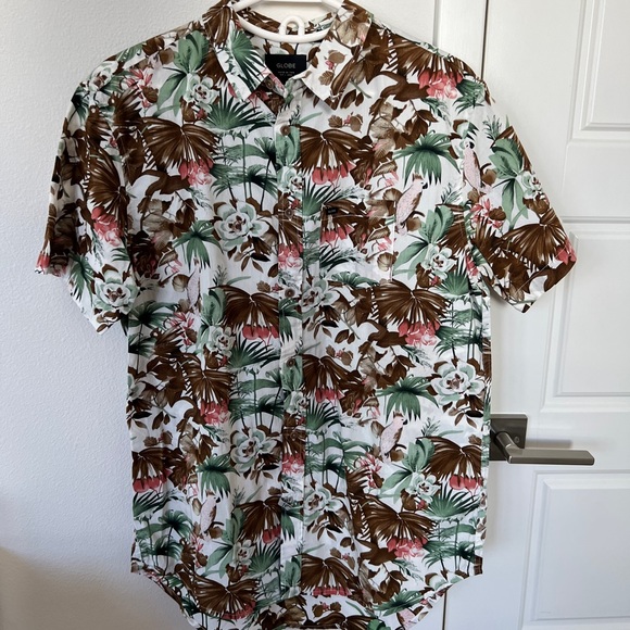 Globe Hawaiian Shirt Set Up Size L. - Picture 1 of 5